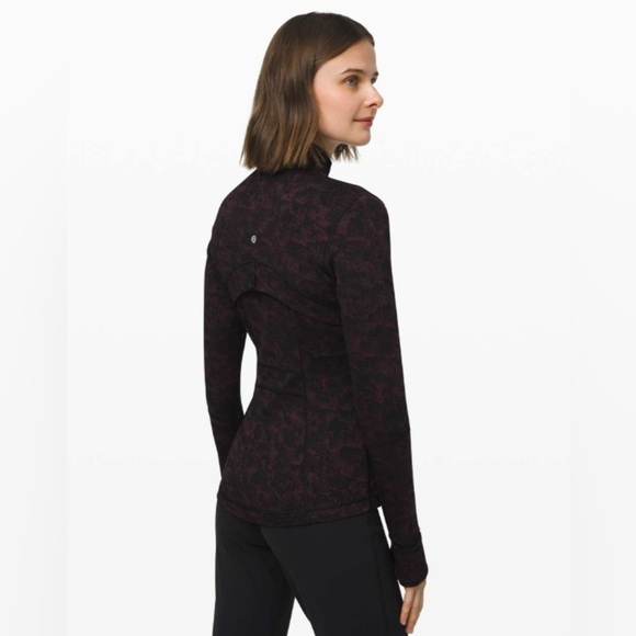 Lululemon Define Jacket *Luxtreme in Misted Jacquard Black Cherry - Size 6 - Picture 4 of 9